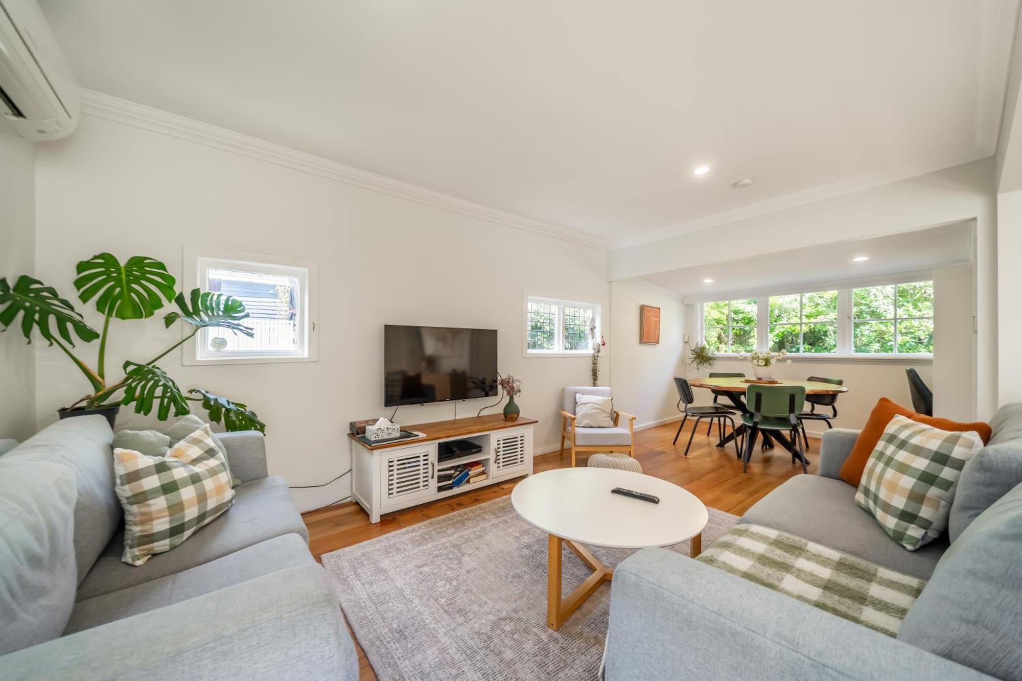 Pinehaven Cottage Upper Hutt Exterior foto