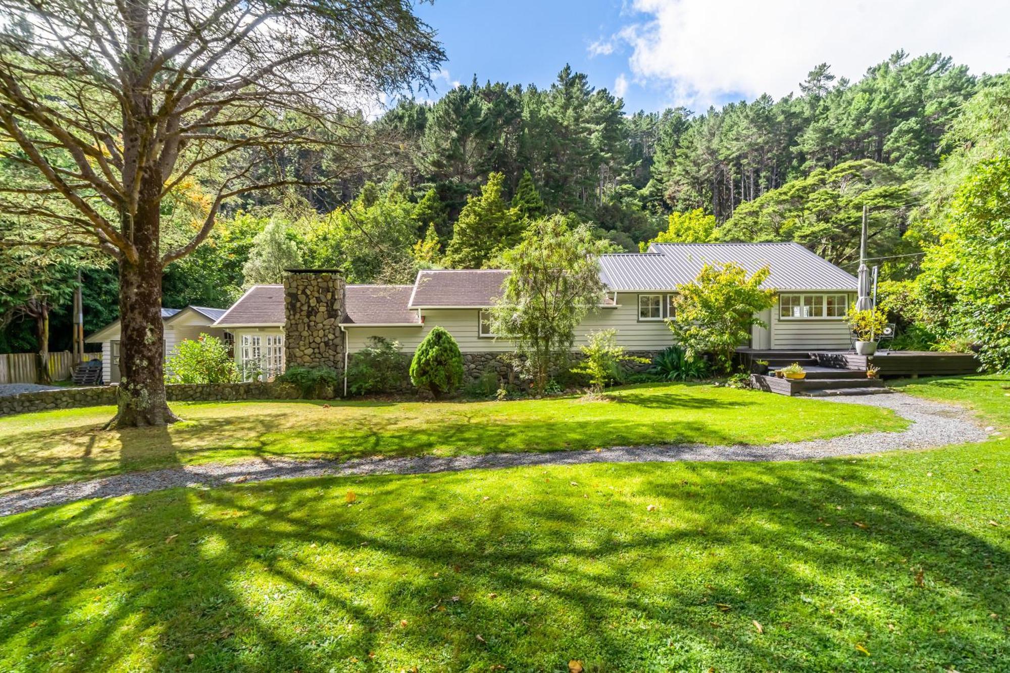 Pinehaven Cottage Upper Hutt Exterior foto